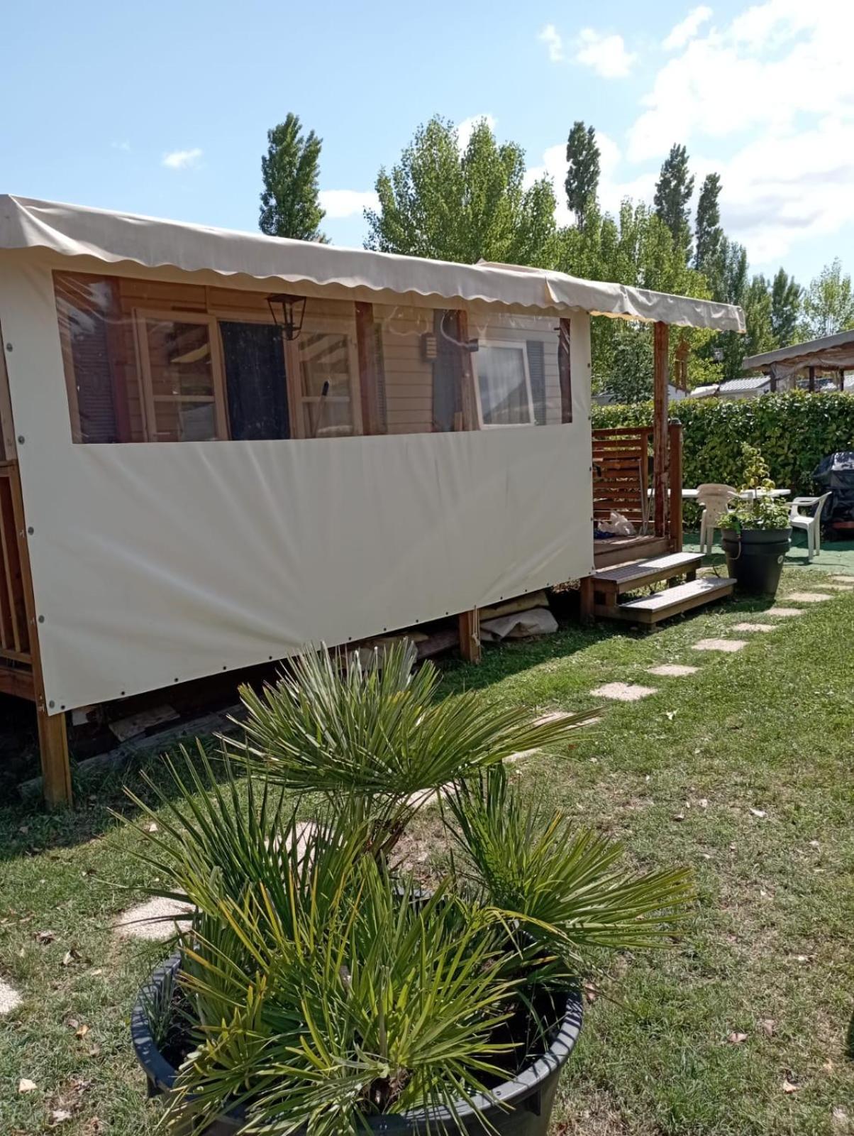 mobile home for you Les Rives de Condrieu Extérieur photo