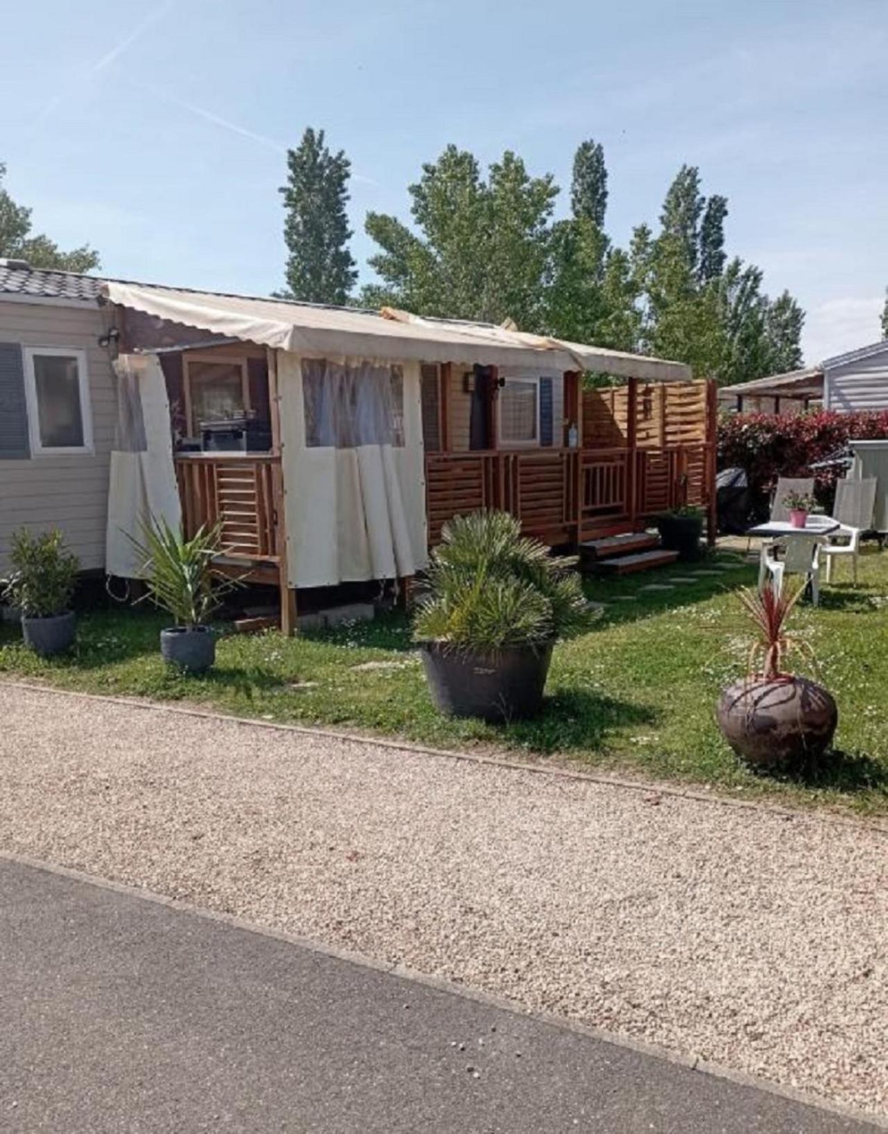 mobile home for you Les Rives de Condrieu Extérieur photo